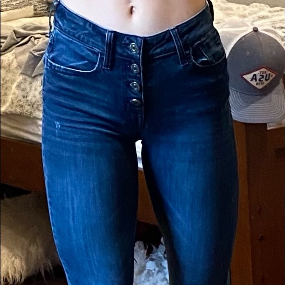 dark blue skinny jeans